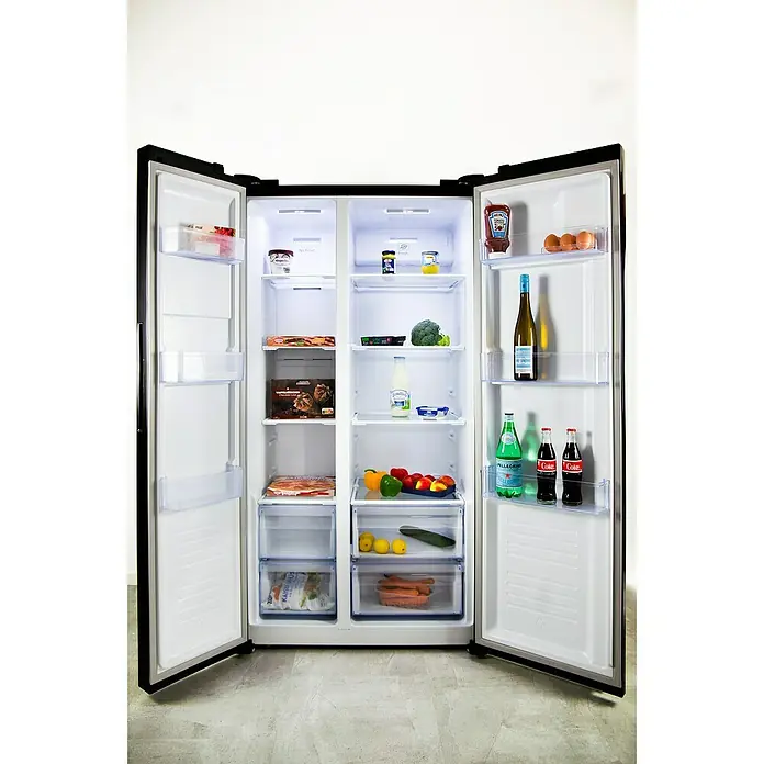 Respekta Kühl-Gefrierkombination AC178 A+ - Nutzinhalt Gesamt: 496 l, 63,6 x 91,1 x 178 cm, Edelstahl/Schwarz - Stimmungsaufnahme