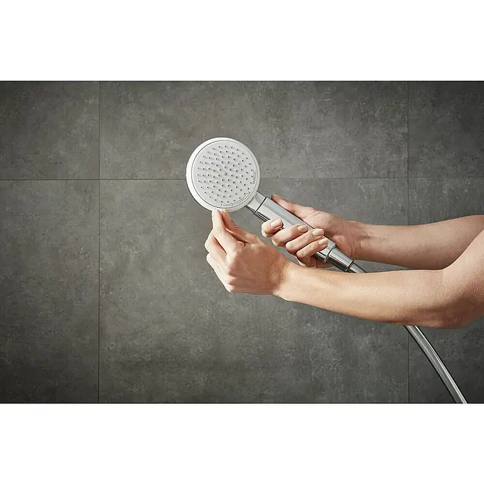 Hansgrohe Crometta Handbrause 100 Vario - Anzahl Funktionen: 4 Stk., Durchmesser: 10 cm, Chrom - Anwendungsbeispiel