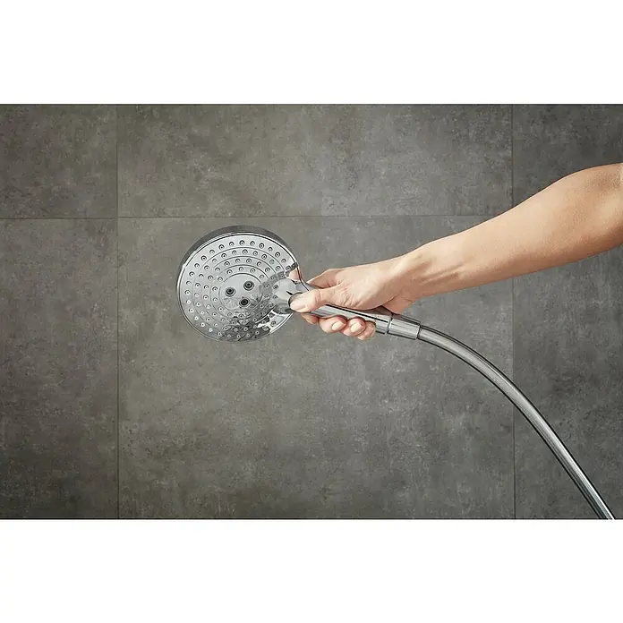 Hansgrohe Handbrause Raindance Select S120 - Durchmesser: 12,5 cm, Anzahl Funktionen: 3 Stk., Select-Taste, Chrom - Anwendungsbeispiel