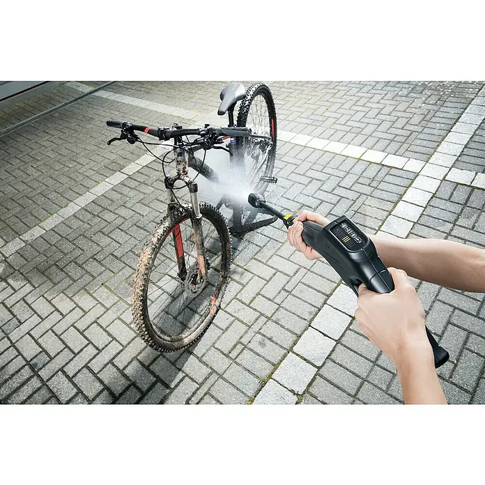 Kärcher Hochdruckreiniger K3 Premium Power Control Home - 1.600 W, Max. Druck: 120 bar, Fördermenge: Max. 380 l/h - Anwendungsbeispiel
