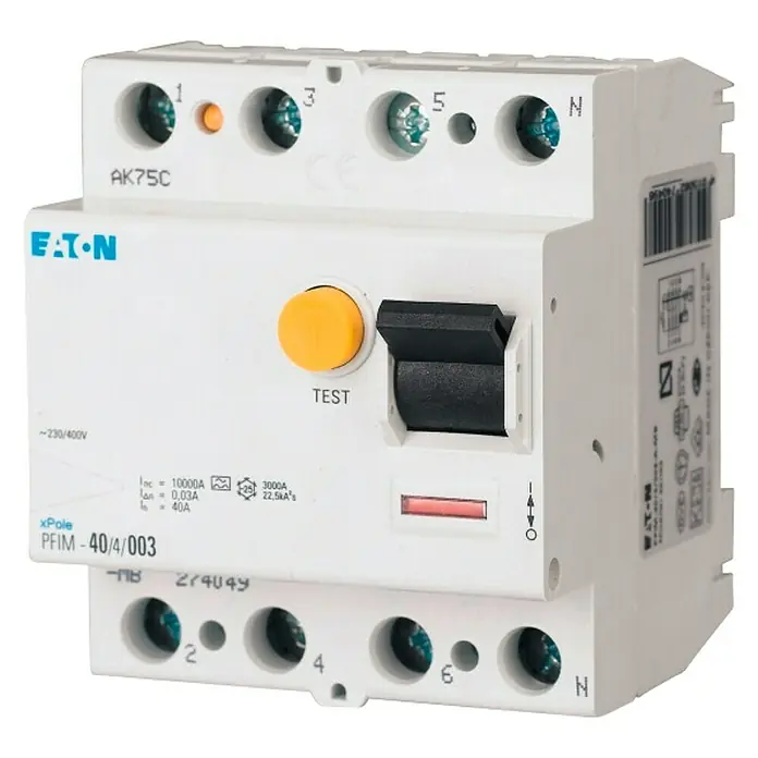 Eaton FI-Schutzschalter PFIM - 40 A, 4-polig, Bemessungsfehlerstrom: 30 mA - Diagonale Ansicht