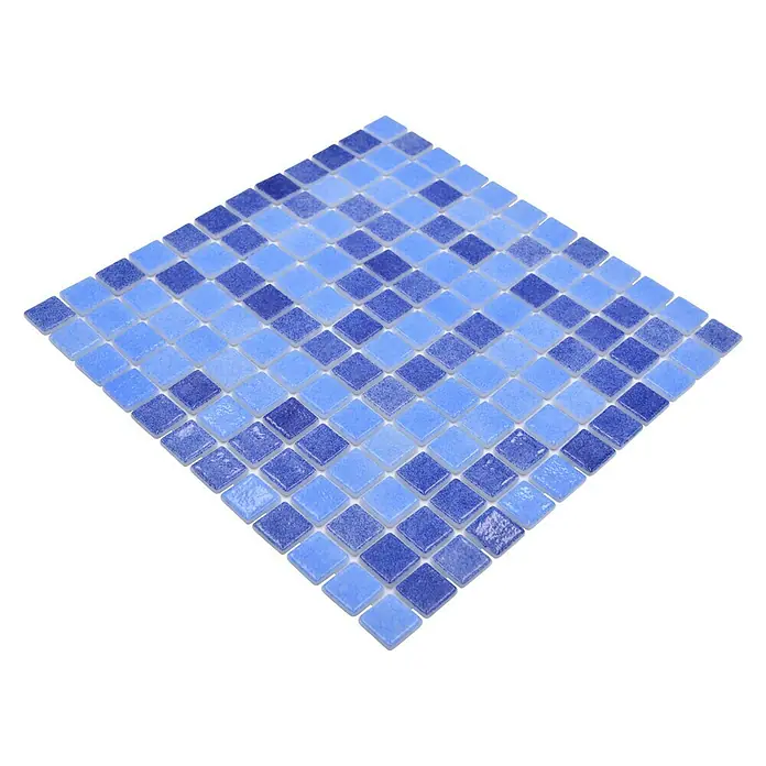Mosaikfliese Eco Niebla VP1158PUR - 31,6 x 31,6 cm, Mix Blau, Glänzend - Diagonale Ansicht