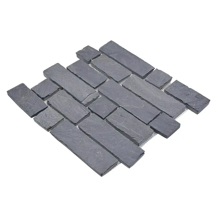 Mosaikfliese Brick Split Face - 30,5 x 30,5 cm, Schwarz, Matt - Diagonale Ansicht