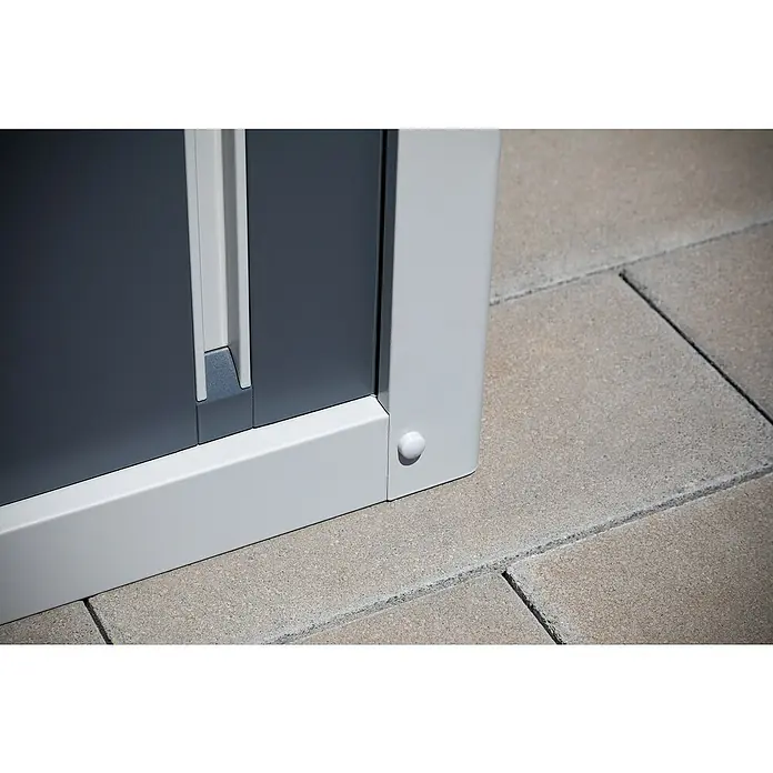 Trimetals Geräteschrank Guardian D43 - Außenbreite inkl. Dachüberstand: 136 cm, Außentiefe inkl. Dachüberstand: 98 cm, Stahl, Lichtgrau, Anthrazit - Detailaufnahme