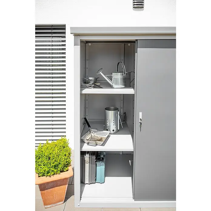 Trimetals Geräteschrank Guardian D43 - Außenbreite inkl. Dachüberstand: 136 cm, Außentiefe inkl. Dachüberstand: 98 cm, Stahl, Lichtgrau, Anthrazit - Detailaufnahme