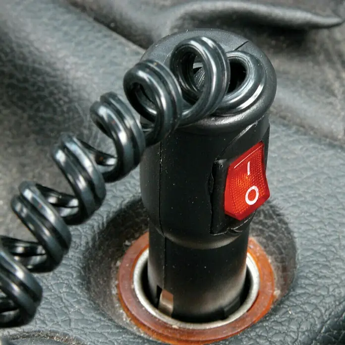 Carpoint Verlengkabel 12 V 2,5 m 5A Aan/Uit Schakelaar - 12 V, 2,5 m - Toepassingsvoorbeeld