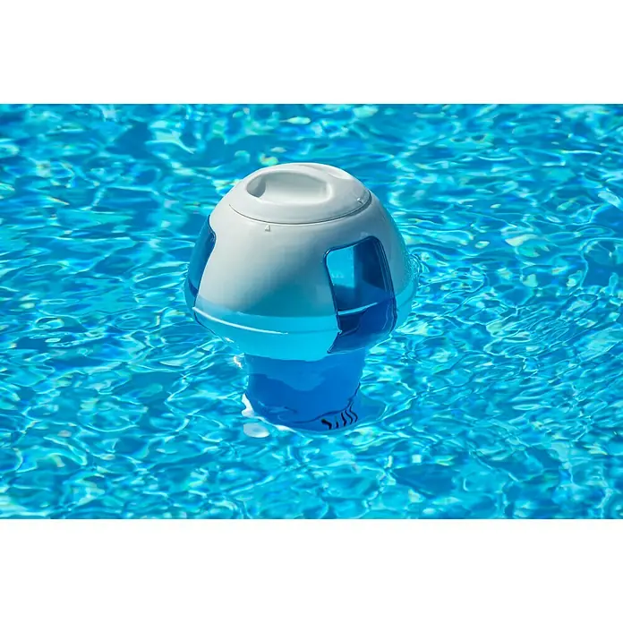 Malibu Schwimmdosierer - Weiß - Anwendungsbeispiel
