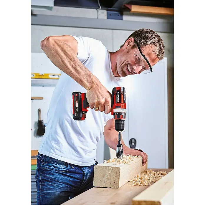 Bosch Akku-Bohrschrauber TE-CD 18/40 Li-Solo - 18 V, Leerlaufdrehzahl: 0 U/min - 1.500 U/min - Anwendungsbeispiel