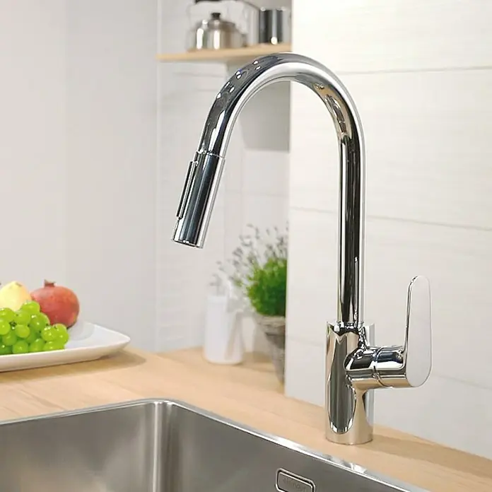 Hansgrohe Spültischarmatur Focus M41 - Chrom, Glänzend, Geschirrbrause herausziehbar - Detailaufnahme