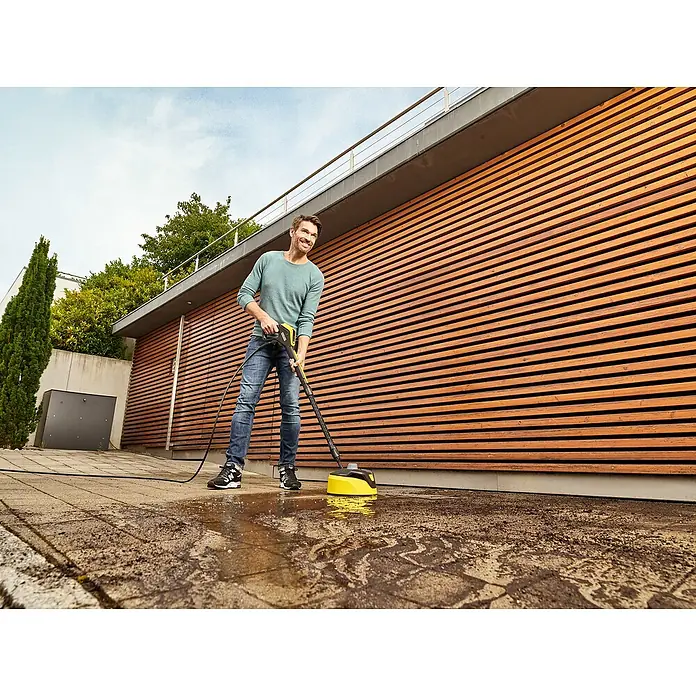 Kärcher Visokotlačni čistač K5 Premium Smart Control Home - 2.100 W, Maksimalni tlak: 145 bar, Radni protok: Maks. 500 l/h - Proizvod u upotrebi