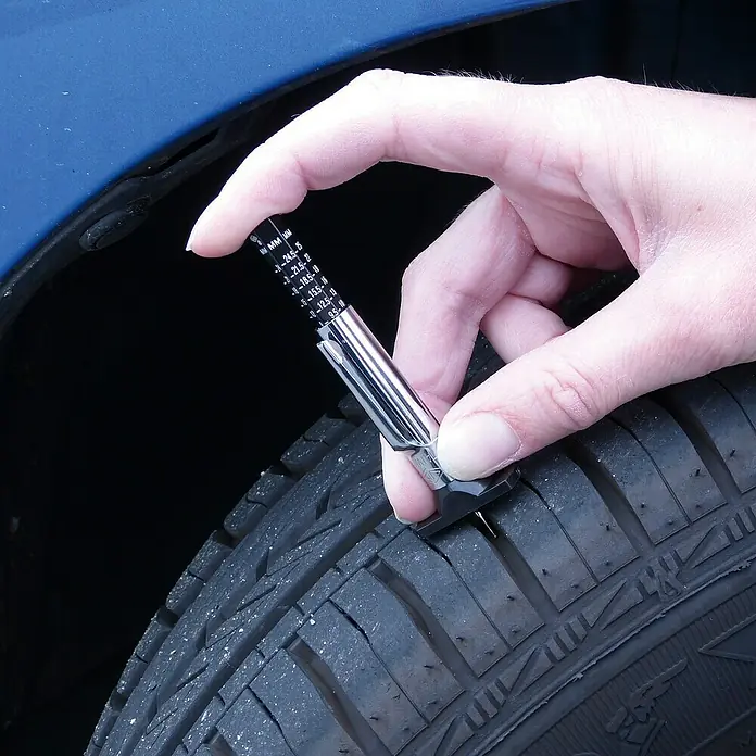 Carpoint Bandenprofielmeter - Geschikt voor: Autobanden - Close-up