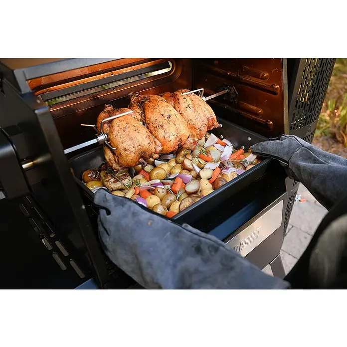 Masterbuilt Grillspieß - Länge: 82,5 cm - Anwendungsbeispiel
