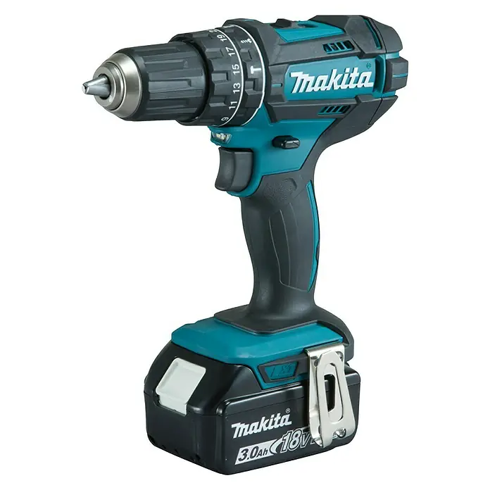 Makita Set de taladro percutor DTD152Z + taladro combinado DHP482Z - 18 V, 3 baterías, 3 Ah - Vista angular
