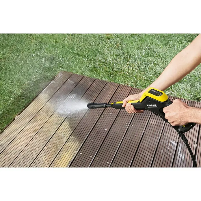 Kärcher Visokotlačni čistač K5 Power Control - 2.100 W, Maksimalni tlak: 145 bar, Radni protok: Maks. 500 l/h - Proizvod u upotrebi