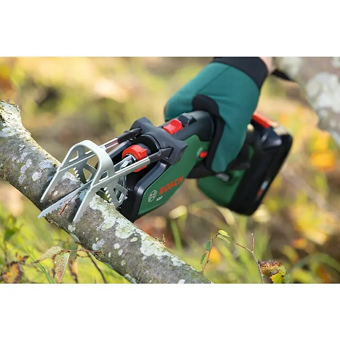 Bosch 18 V Power for All Gartensäge Keo - 18 V, Li-Ionen, 1 Akku - Anwendungsbeispiel