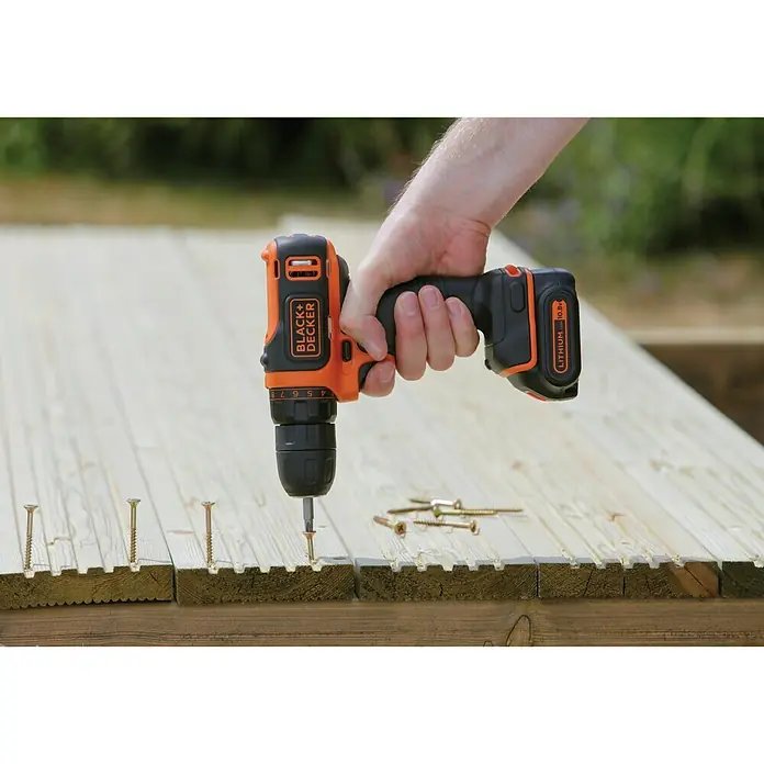 Black+Decker Accuschroefboormachine - 1 accu - Toepassingsvoorbeeld