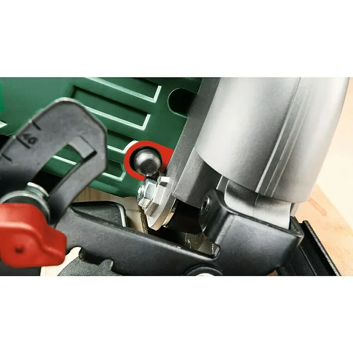 Bosch 18 V Power for All Akku-Handkreissäge PKS 18 LI - 18 V, Ohne Akku, Sägeblatt: Ø 150 mm, Leerlaufdrehzahl: 3.800 U/min - Detailaufnahme