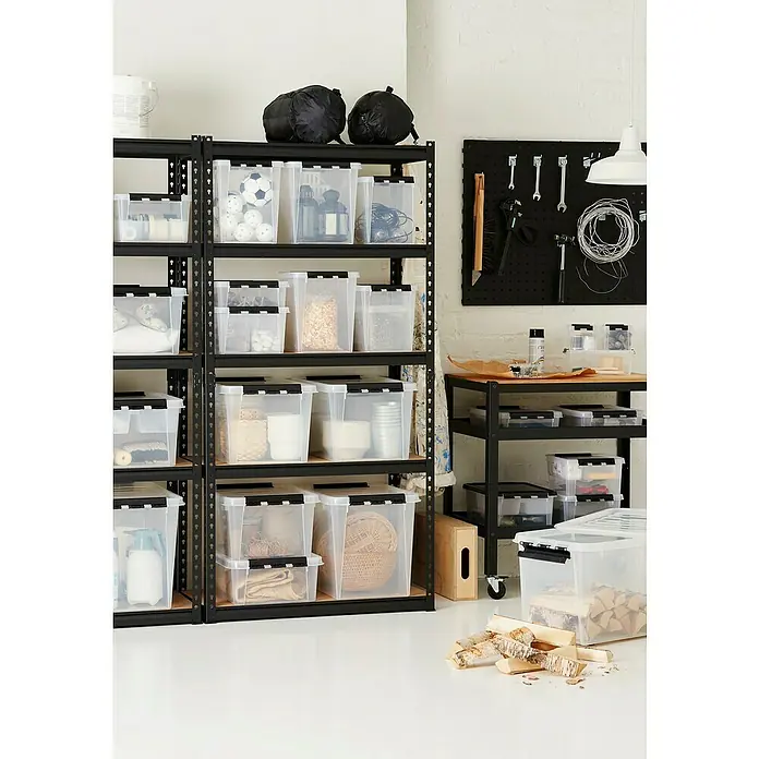 SmartStore Aufbewahrungsbox Classic - L x B x H: 34 x 25 x 27 cm, Kunststoff, Transparent - Stimmungsaufnahme