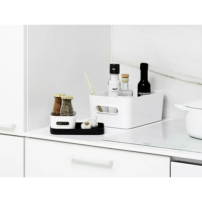 SmartStore Aufbewahrungsbox Compact - L x B x H: 29,5 x 19,5 x 12 cm, Kunststoff, Weiß - Anwendungsbeispiel