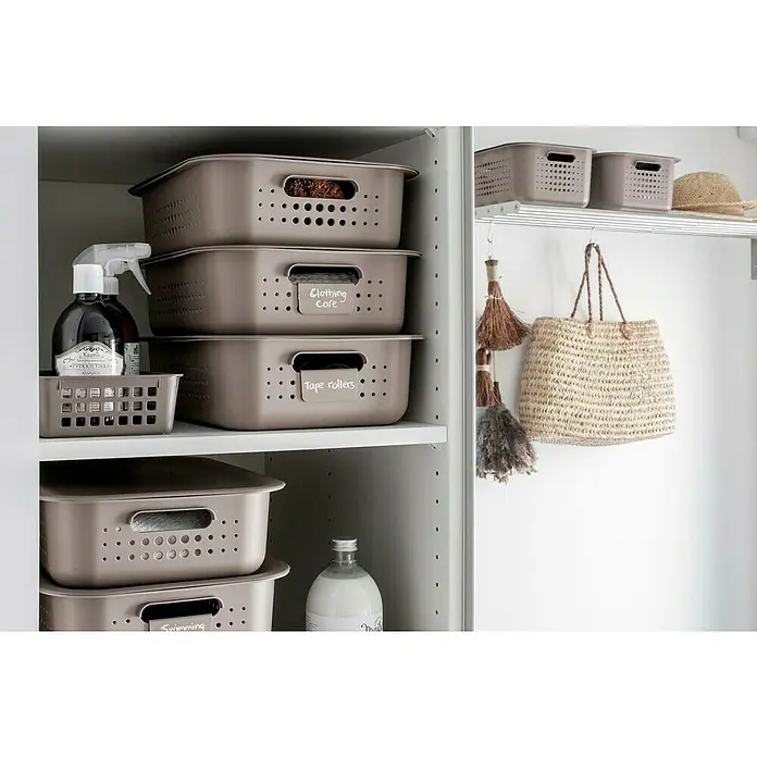 SmartStore Korb - L x B x H: 37 x 28 x 10 cm, Kunststoff, Taupe - Stimmungsaufnahme