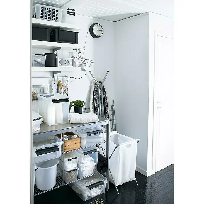 SmartStore Aufbewahrungsbox Classic - L x B x H: 50 x 39 x 18 cm, Kunststoff, Transparent - Stimmungsaufnahme