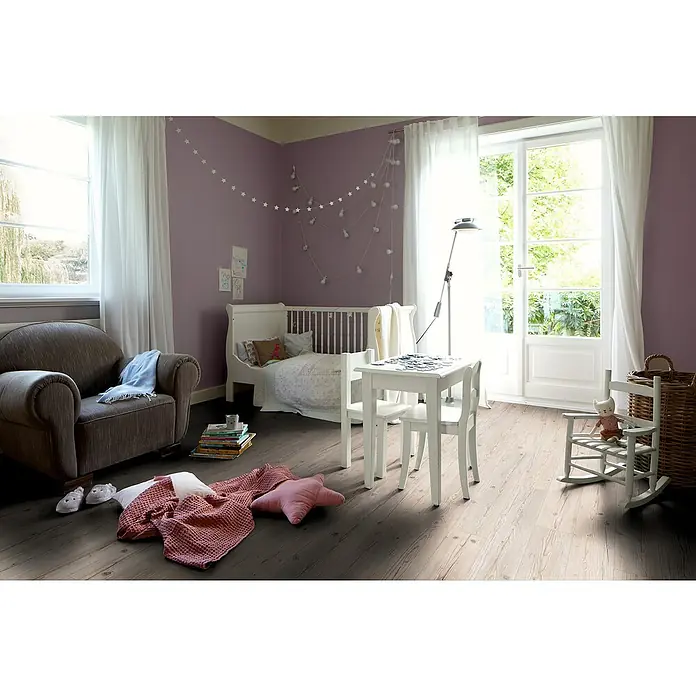 Egger Home Korkboden Comfort Sonnberg Fichte - 1.292 x 193 x 8 mm, Landhausdiele - Stimmungsaufnahme