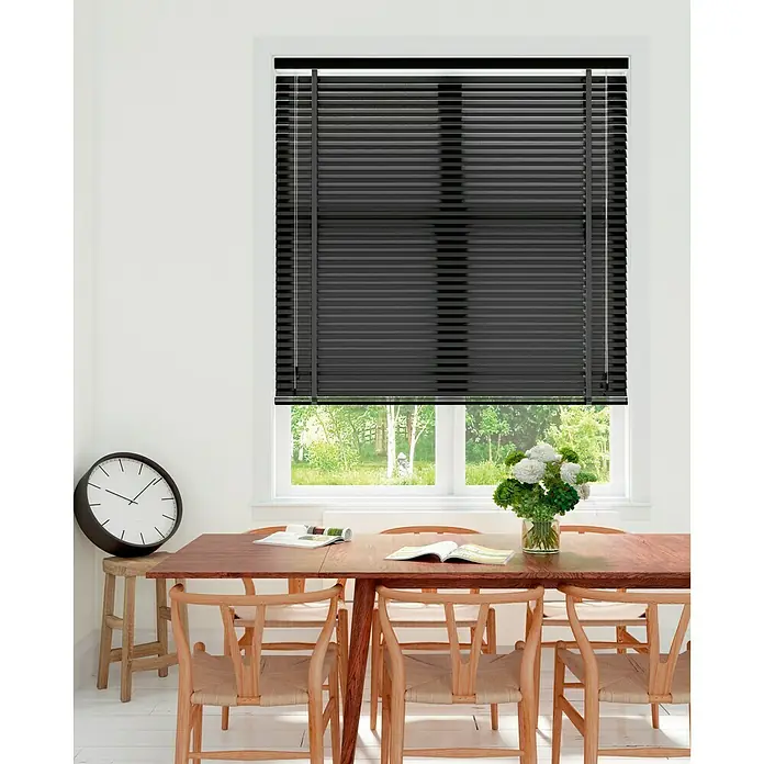 Expo Ambiente Jaloezie Hout 50 mm - Kleur: Taupe, 60 x 180 cm - Sfeeropname