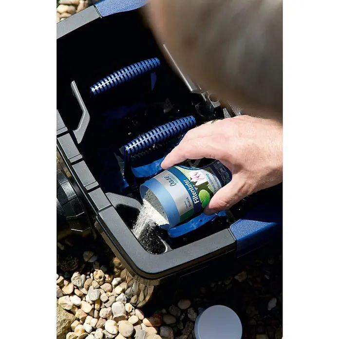 Oase AquaActiv Filterstarter BioKick - 200 ml - Anwendungsbeispiel