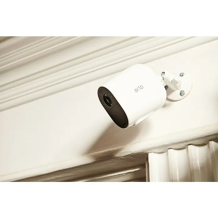 Arlo Überwachungskamera Essential - 1.080 Pixel (Full HD), Erfassungswinkel: 130 °, Weiß, 1 Stk. - Stimmungsaufnahme