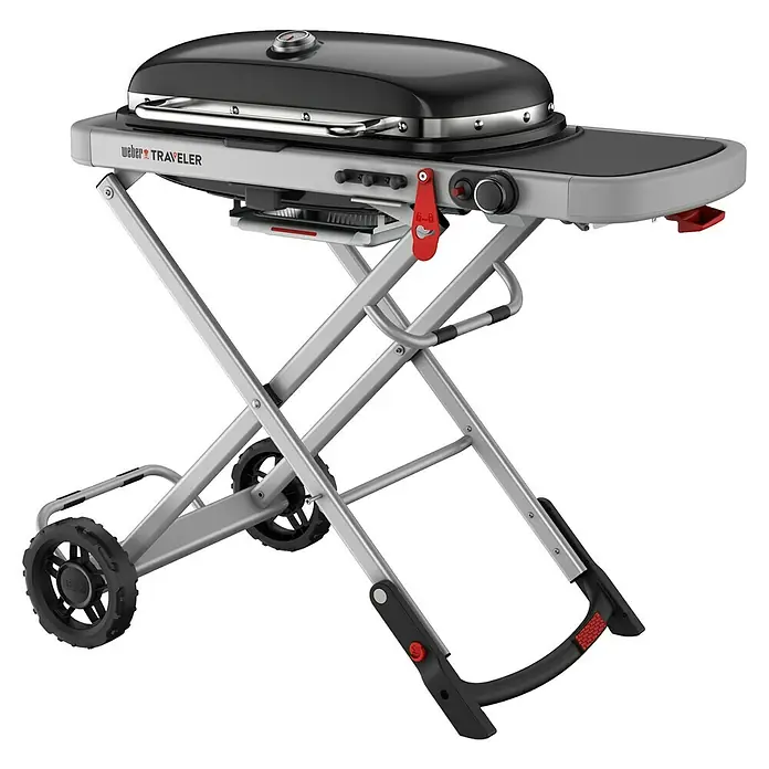 Weber Barbacoa de gas portátil Traveler - Número de quemadores: 1, Superficie parrilla: 64 x 35 cm, 3,8 kW - Vista angular