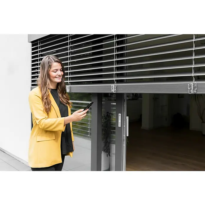 Schellenberg Smart Home Funk-Empfangsschalter - 80 x 80 x 40 mm, Weiß, Unterputzmontage - Anwendungsbeispiel