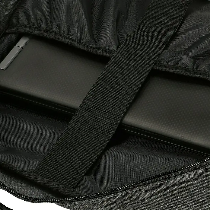 Gepäckträgertasche 2in1 - Volumen: 25 l, Schwarz - Detailaufnahme