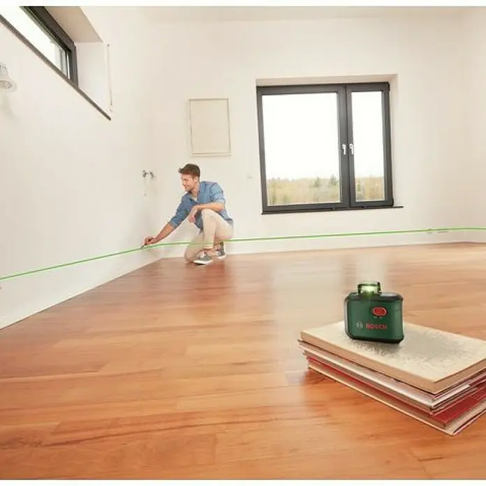 Bosch Universal Križni laserski nivelir Universal Level 360 - Maksimalni radni prostor: 12 m, Sa stativom - Proizvod u upotrebi