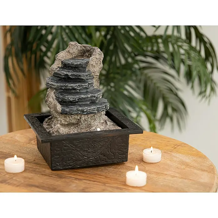 Zimmerbrunnen Stone - 24 cm x 18,3 cm x 21,8 mm, Grau, Mit Pumpe - Stimmungsaufnahme