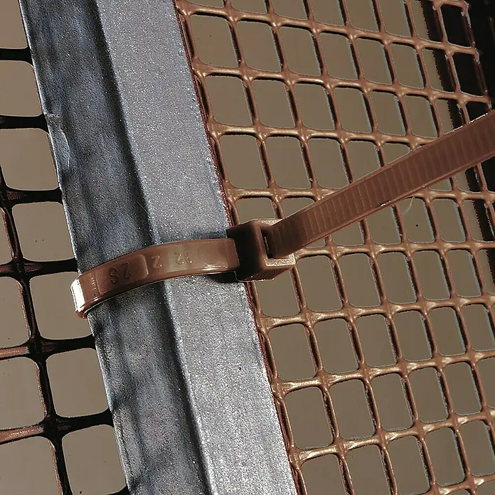 Set de bridas para cables - Largo: 20 cm, 50 uds., Marrón - Producto en uso
