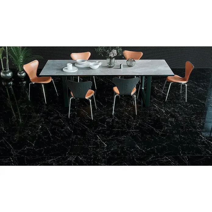 Feinsteinzeugfliese Sombra - 30 x 60 cm, Schwarz, Glänzend - Stimmungsaufnahme
