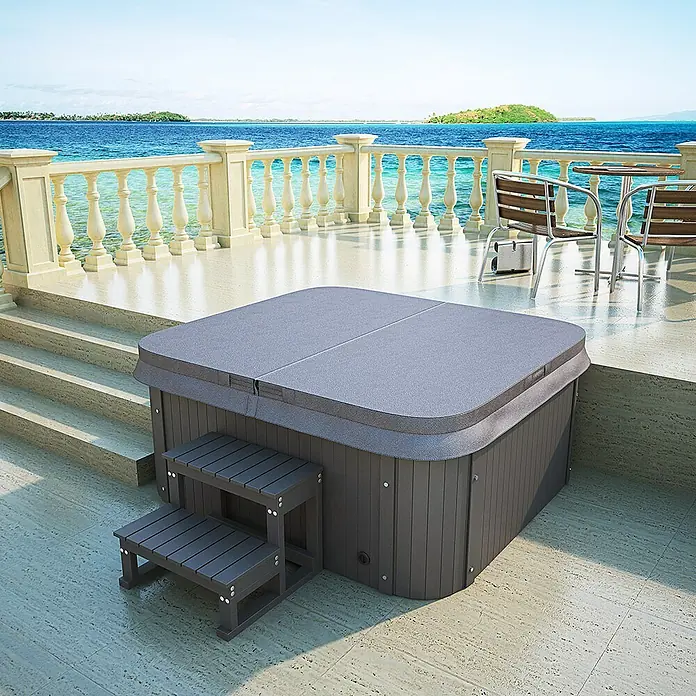 Home Deluxe Außen-Whirlpool Sea Star mit Treppe/ Thermoabdeckung - 180 x 160 x 79 cm, 850 l, Geeignet für: 4 Personen - Stimmungsaufnahme
