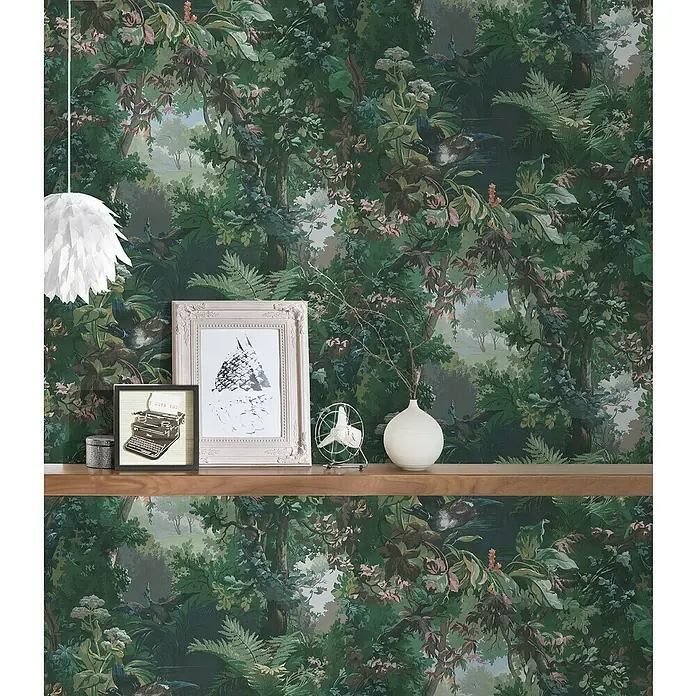 AS Creation History of Arts Vliestapete Flugenten im Dschungel - Grün, Floral, 10,05 x 0,53 m - Stimmungsaufnahme