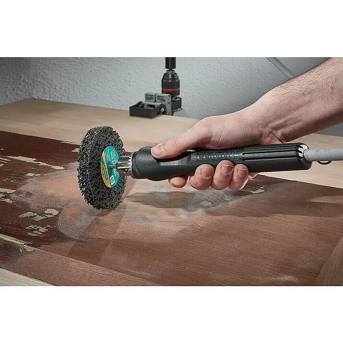 Wolfcraft Reinigungsscheibe - Durchmesser Schaft: 6 mm - Anwendungsbeispiel