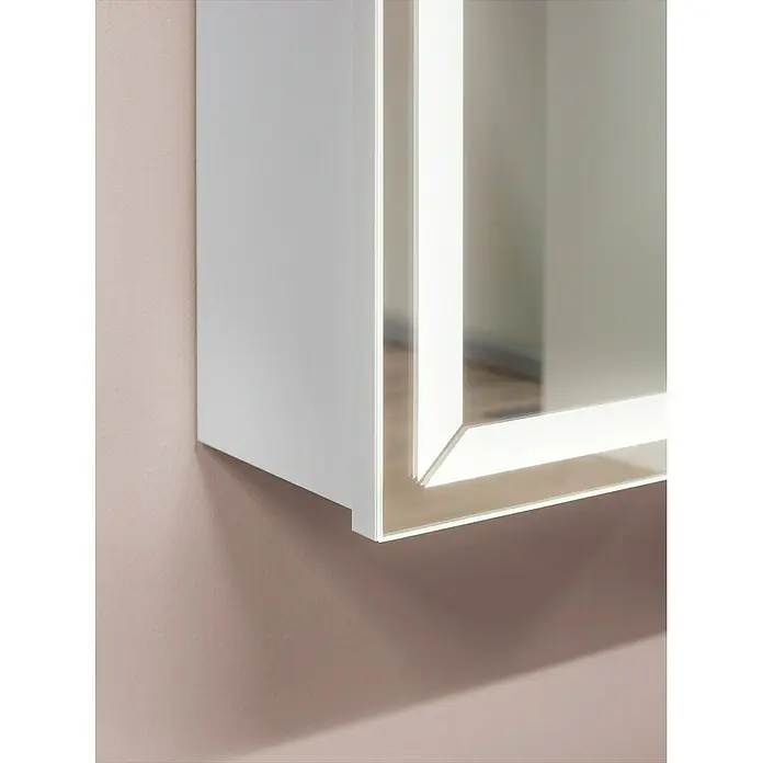 Riva Spiegel-Hochschrank Alex - 36 x 16,5 x 155 cm, Mit Beleuchtung, Weiß, Glänzend - Detailaufnahme