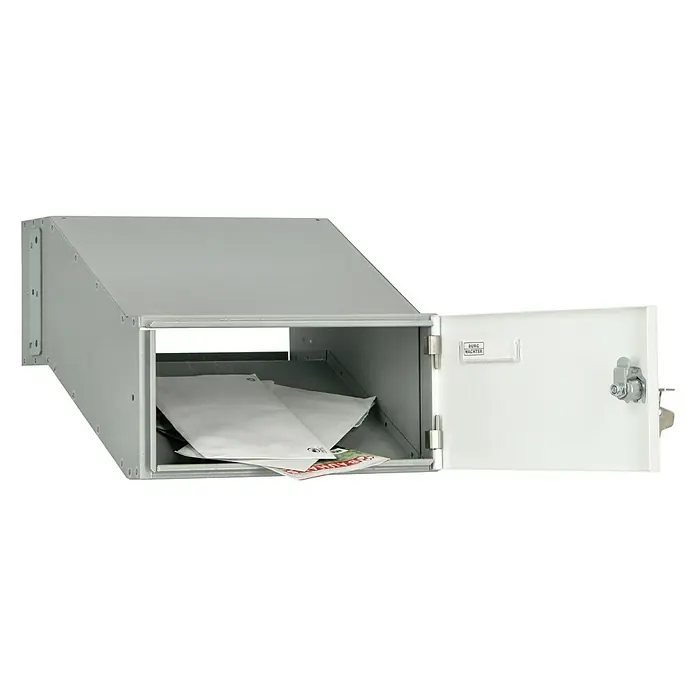 Burg-Wächter Durchwurfbriefkasten 795 für Mauerwerk - 260 x 130 mm, Verstellbar: 315 - 490 mm (Tiefe) - Anwendungsbeispiel
