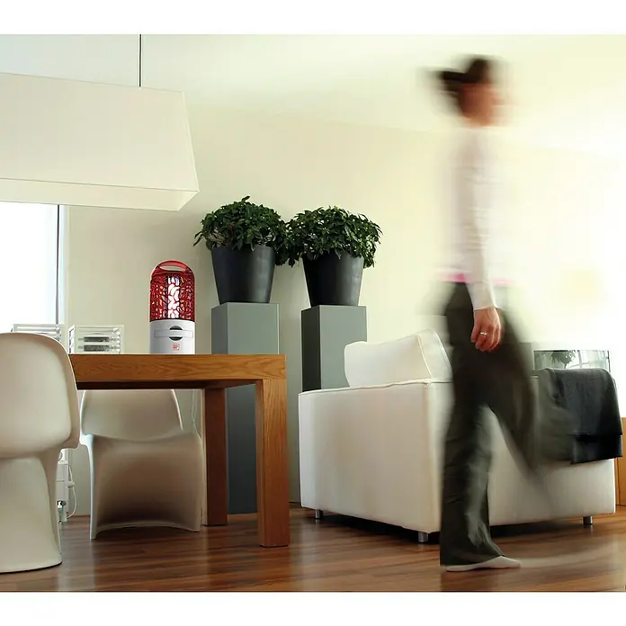 Swissinno Insektenvernichter LED - 10 W, Wirkungsbereich: 40 m² - Stimmungsaufnahme