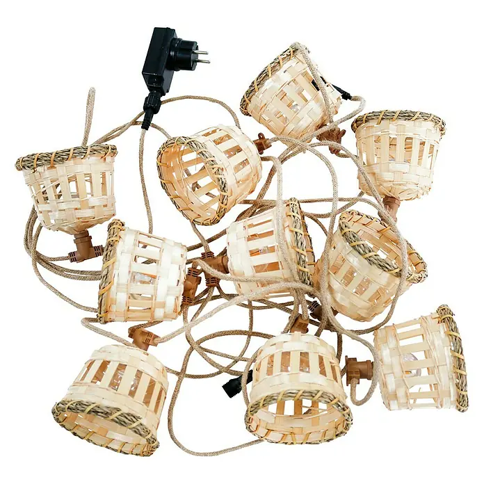 New Garden LED-Lichterkette Aurora - Außen, 8 m, Lichtfarbe: Neutralweiß - Diagonale Ansicht