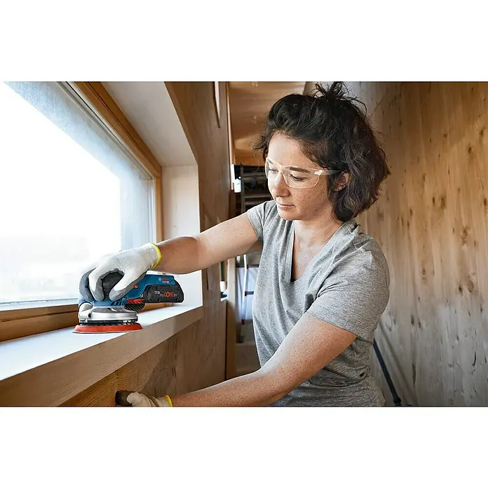Bosch Professional Akku-Exzenterschleifer GEX 18V-125 - 18 V, Ohne Akku, Durchmesser Schleifteller: 125 mm, Kunststoffkoffer - Anwendungsbeispiel