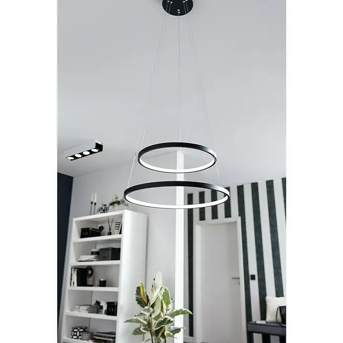 LeuchtenDirekt LED-Pendelleuchte rund Circle - L x B x H: 50 x 50 x 120 cm - Stimmungsaufnahme