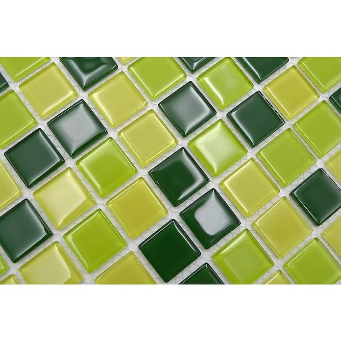 Mozaïektegel vierkant glas Mix CM 4454 - 32,7 x 30,2 cm, Lichtgroen/Groen/Donkergroen, Glanzend - Close-up