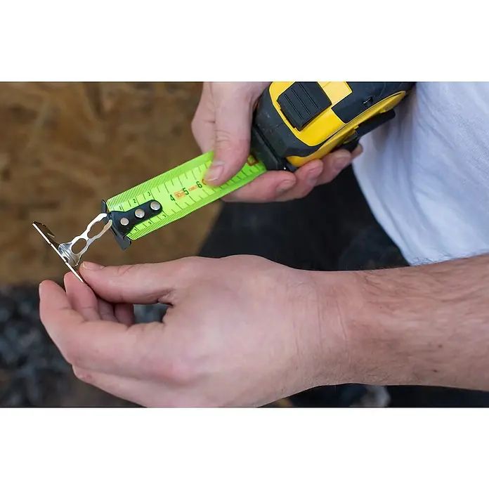 Stanley FatMax Kapselbandmaß PRO BLADE AMOR® - Länge Maßband: 10 m - Anwendungsbeispiel