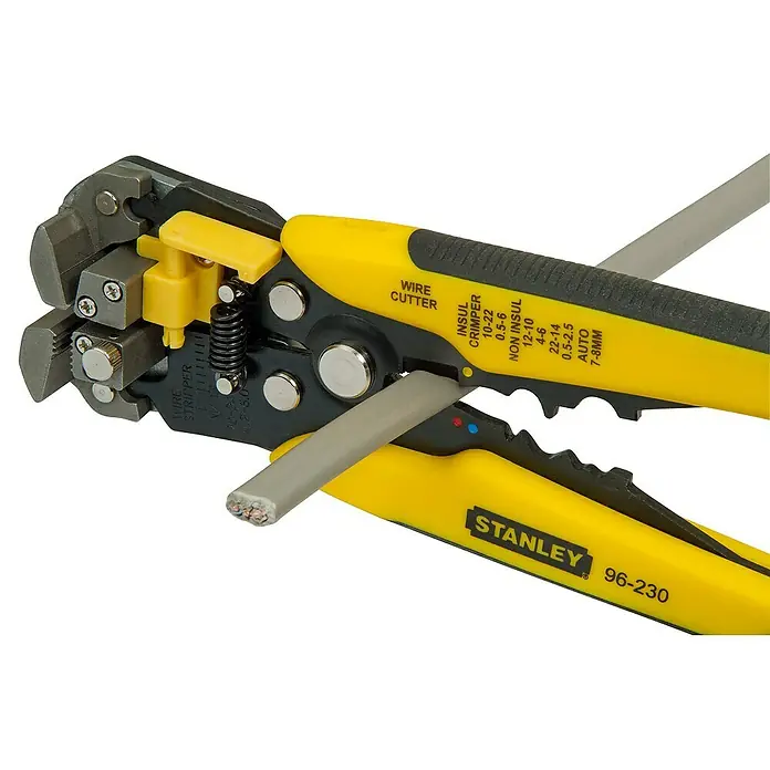 Stanley FatMax Abisolierzange - Länge: 210 mm - Detailaufnahme