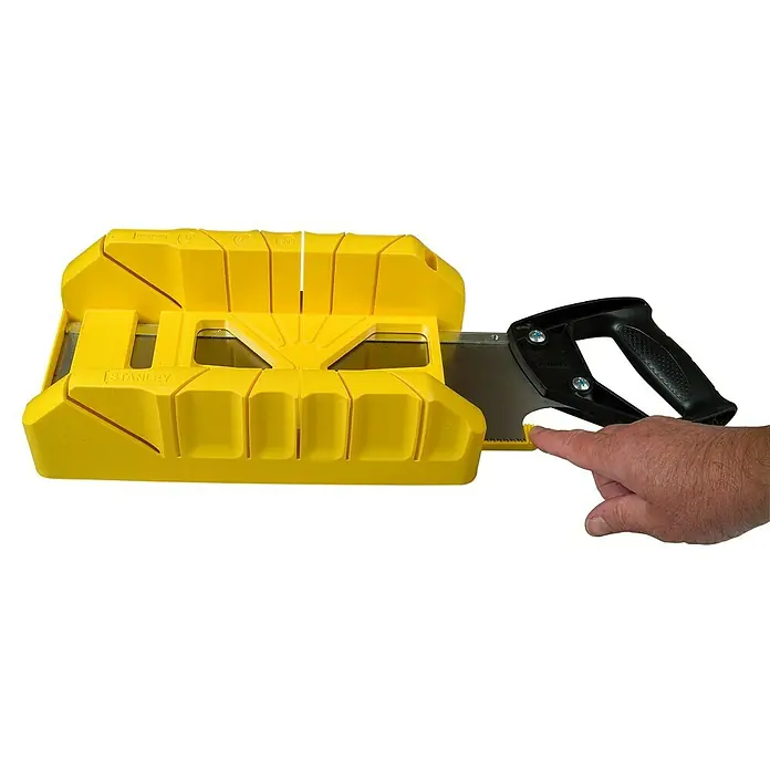 Stanley Gehrungsschneidladen-Set - Blattlänge: 355 mm, 350 x 143 x 95 mm - Anwendungsbeispiel