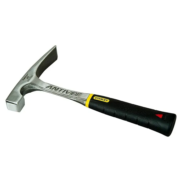 Stanley FatMax Maurerhammer ANTIVIBE - Gewicht Kopf: 570 g - Diagonale Ansicht